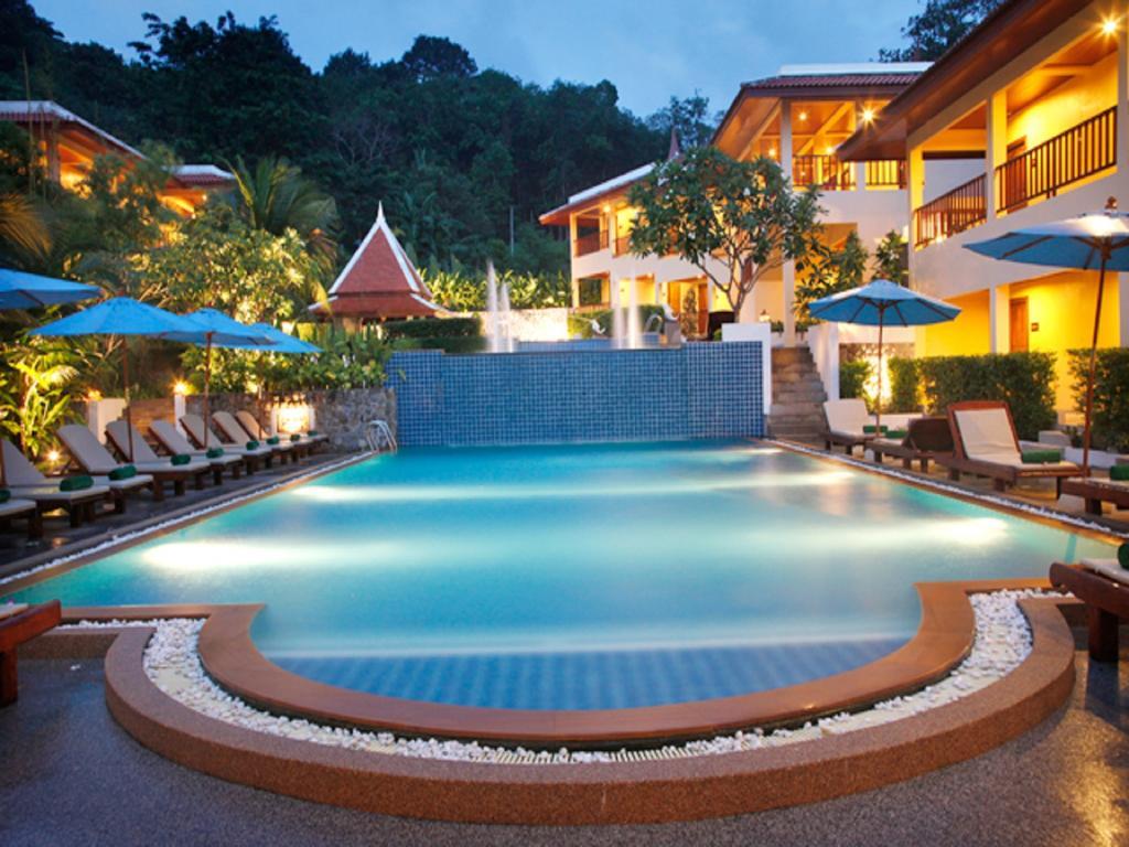 Baan Yuree Resort & Spa - Sha Plus Patong Exterior photo